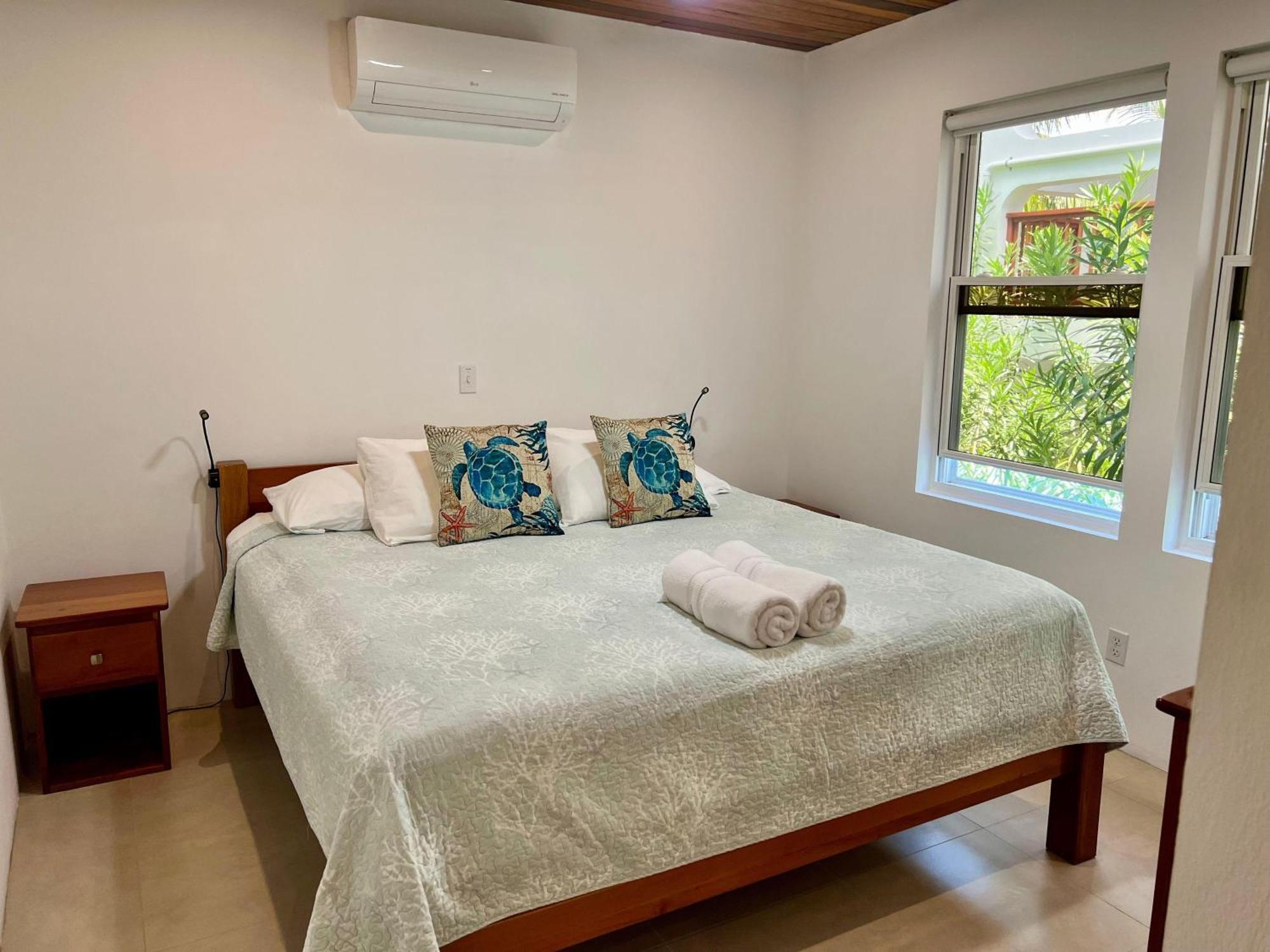 Velento Oceanfront #2 Caye Caulker Exterior foto